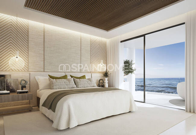 Marbella'da Yüzme Havuzlu ve Özel Asansörlü Şık Villalar 9
