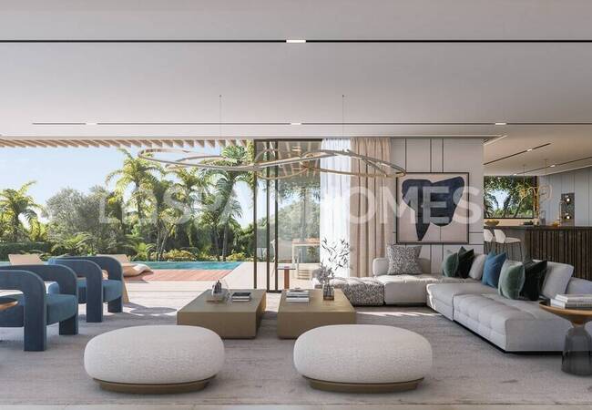 Marbella'da Deniz Manzaralı ve Lüks Olanaklı Villalar 9