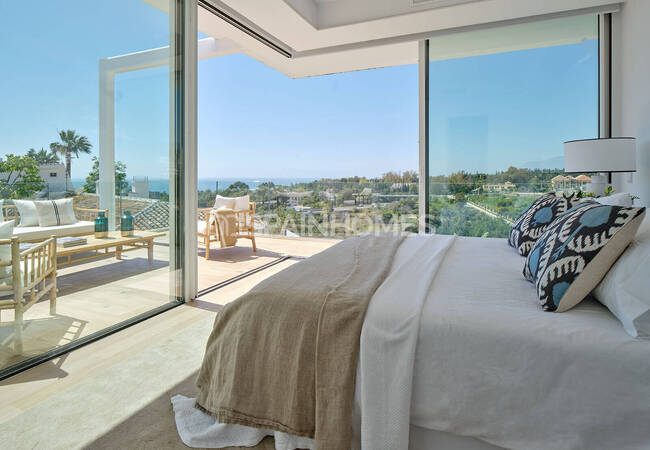 Quality Villas with Sea Views in Marbella's Prime Location 16