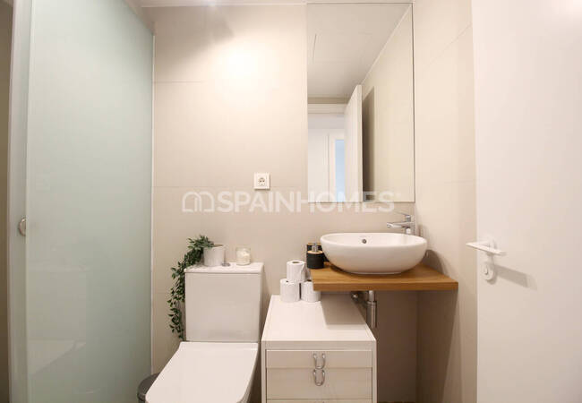 Elegant Apartment Steps Away From Fuengirola’s Shore 32