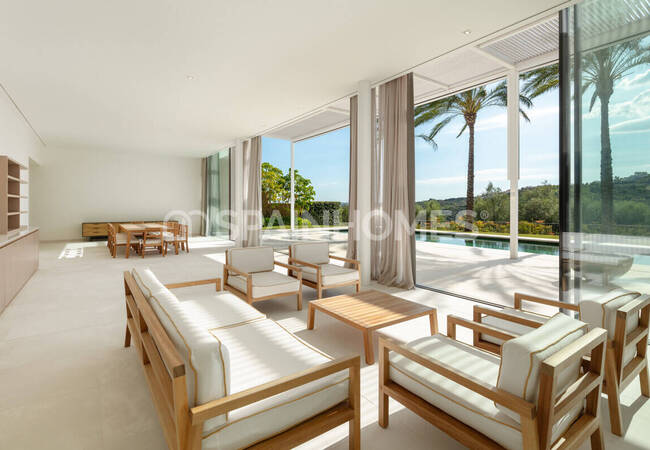 Detached Key-ready House with a Swimming Pool in Casares 15