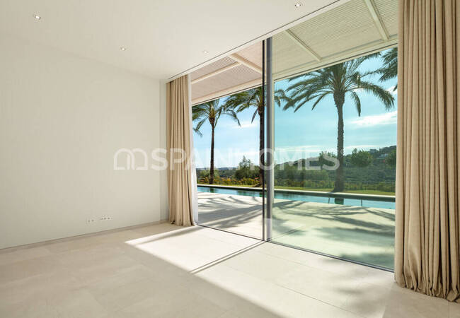 Detached Key-ready House with a Swimming Pool in Casares 19