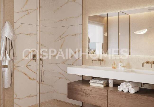 Estepona'da Golf Sahalarına Yakın Deniz Manzaralı Villalar 16