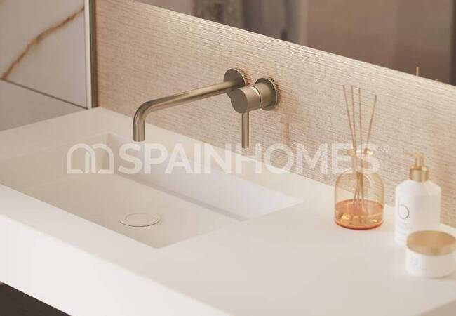 Estepona'da Golf Sahalarına Yakın Deniz Manzaralı Villalar 18