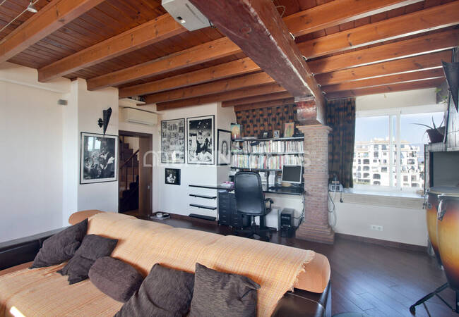 Málaga Manilva'da Deniz Manzaralı Çatı Katı Daire 21