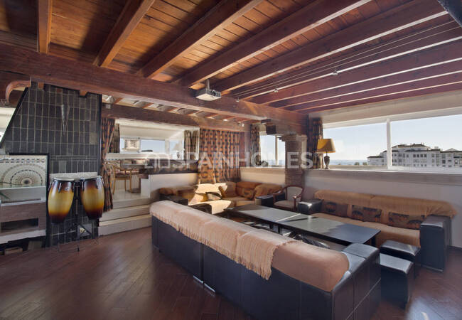 Málaga Manilva'da Deniz Manzaralı Çatı Katı Daire 19