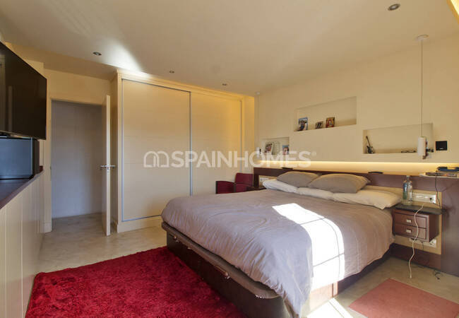 Málaga Manilva'da Deniz Manzaralı Çatı Katı Daire 32