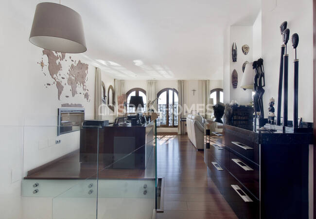 Málaga Manilva'da Deniz Manzaralı Çatı Katı Daire 7