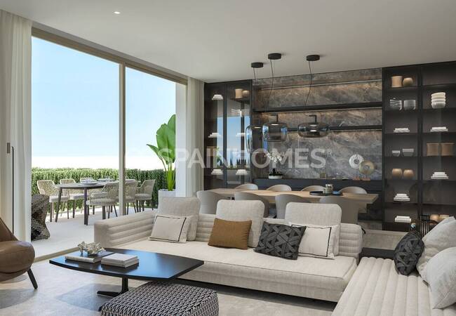 Beachfront Apartments in the Center of Malaga 8