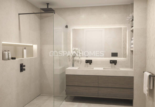 Beachfront Apartments in the Center of Malaga 12