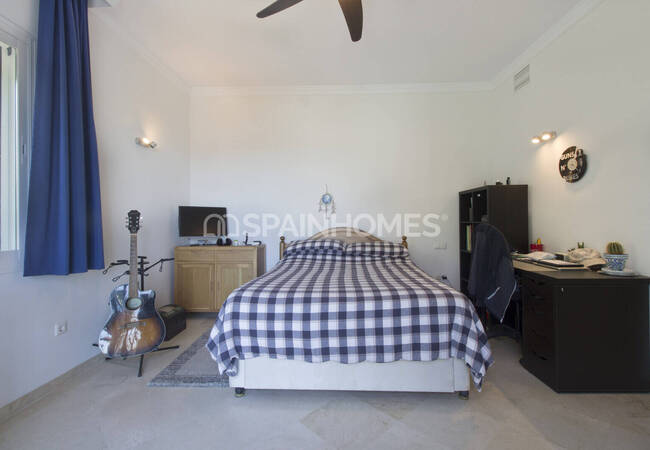 4-bedroom House with Sea View in Marbella Málaga 37