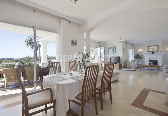 4-bedroom House with Sea View in Marbella Málaga 26