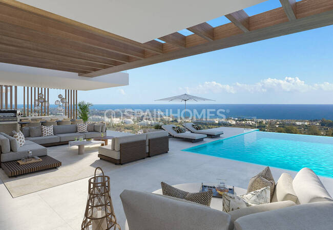 Luxury Houses Close to the Sea in Estepona