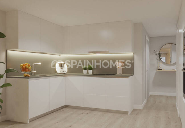 Torremolinos Malaga'da Avantajlı Konumda Deniz Manzaralı Daireler 20