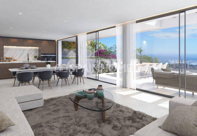 Detaches Sea-view Houses with Pools and Gardens in Málaga 11