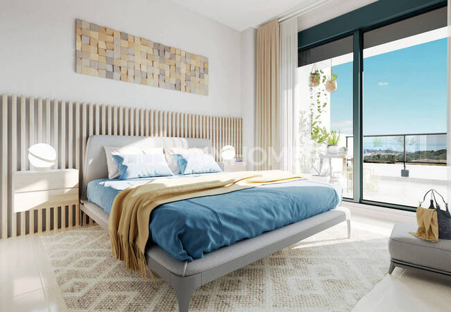 New Sea-view Flats in a Golfside Complex in Malaga Estepona 6