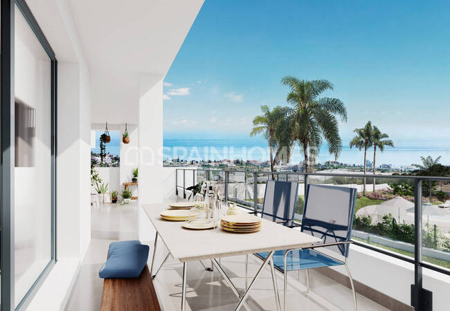 New Sea-view Flats in a Golfside Complex in Malaga Estepona 3