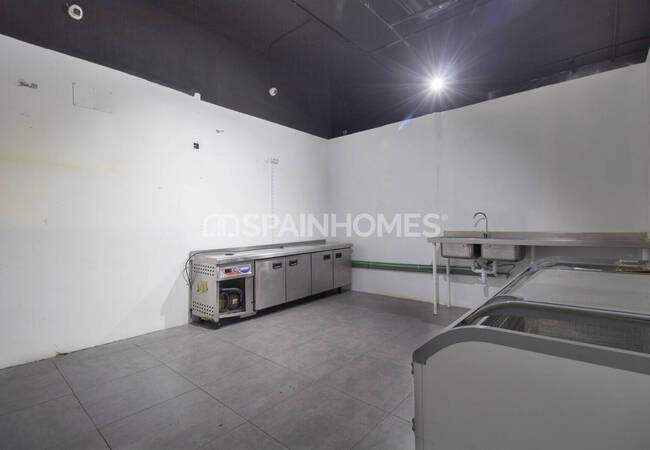 Restaurant In Zentraler Lage In Torremolinos, Malaga 8