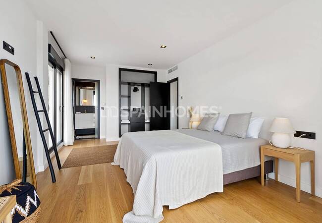 Spacious Detached 5-bedroom House in Benalmádena 38