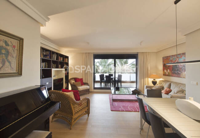 Beachside Key Ready Apartment in Málaga Estepona 16