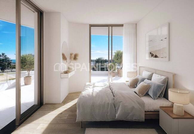 Beachfront Flats in a Complex with Rich Amenities in Malaga 23