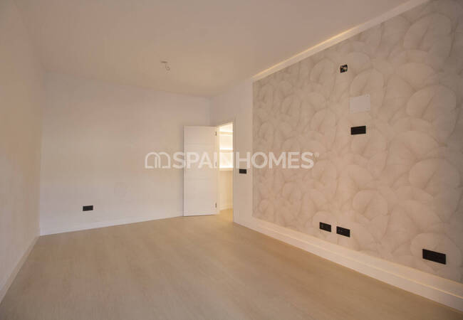 Fully Renovated Property in Málaga Costa Del Sol 9