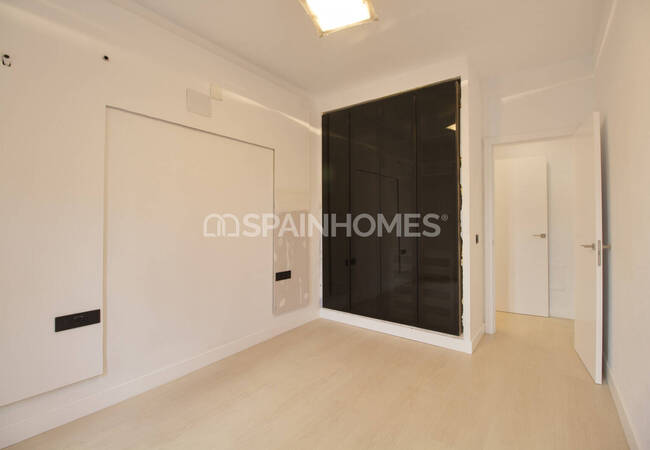 Fully Renovated Property in Málaga Costa Del Sol 12