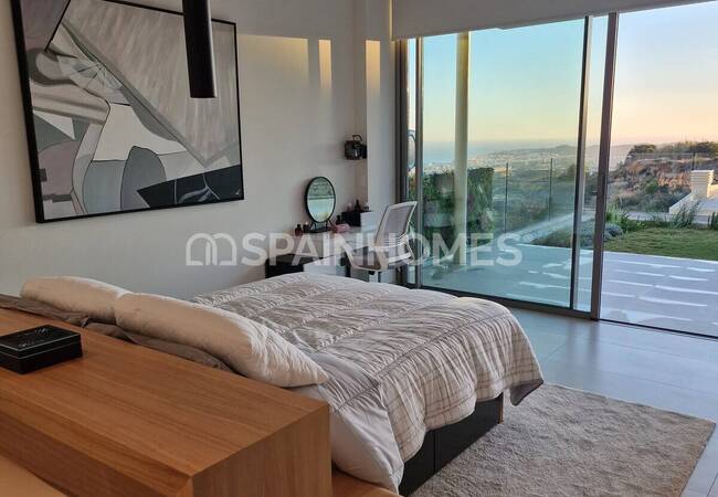 3 Bedroom Flat with Spacious Garden in Mijas Malaga 25