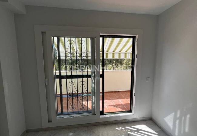 2 Bedroom Flat with Solarium in Torrequebrada Benalmade 18