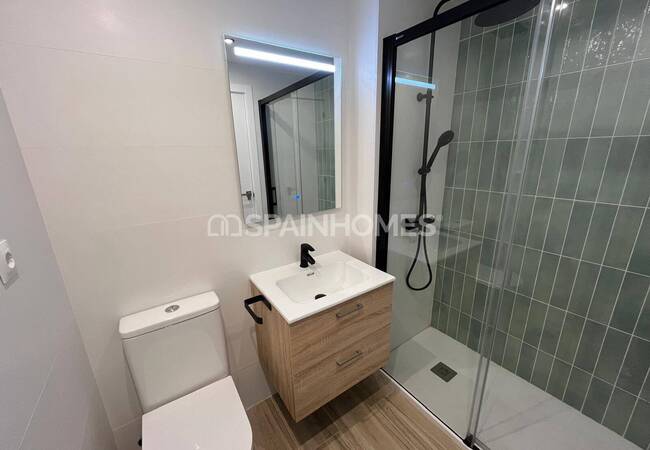 2 Bedroom Flat with Solarium in Torrequebrada Benalmade 25