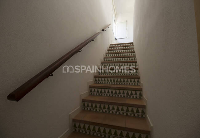 Duplex Penthouse with 80 M² Rooftop Solarium in Istán, Málaga 28