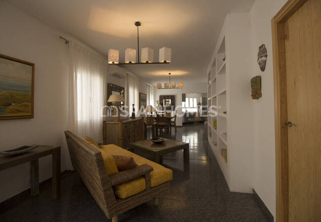 Duplex Penthouse with 80 M² Rooftop Solarium in Istán, Málaga 15