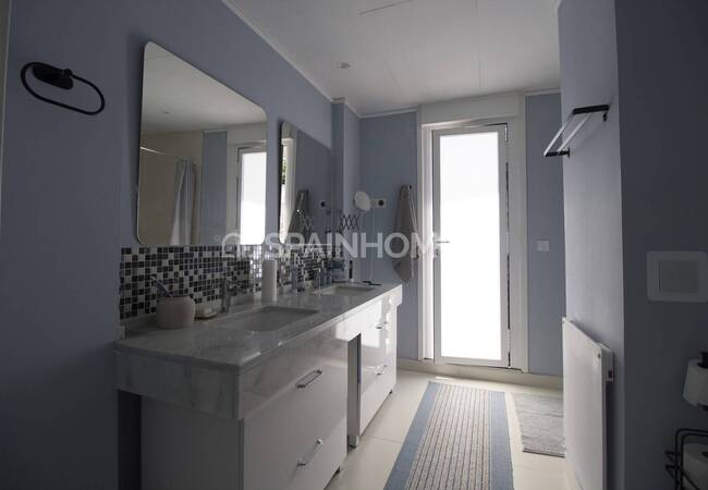 منزل بإطلالة بحرية مع مرافق رائعة في بينالمادينا 22