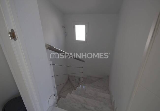 منزل بإطلالة بحرية مع مرافق رائعة في بينالمادينا 28