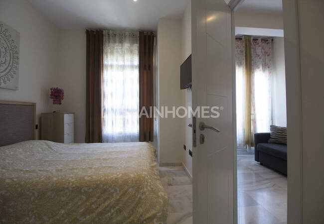 منزل مستقل حديث مكون من 6 غرف نوم مع جاكوزي في بينالمادينا 24