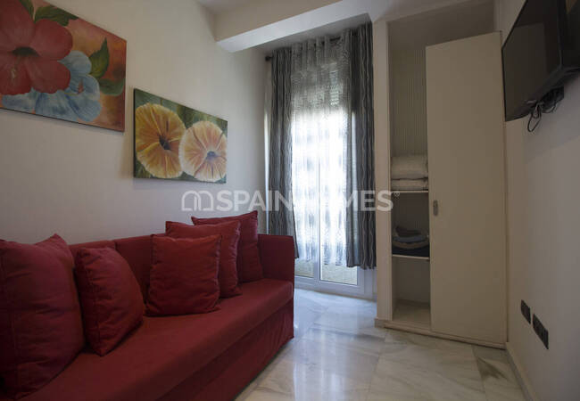 منزل مستقل حديث مكون من 6 غرف نوم مع جاكوزي في بينالمادينا 31