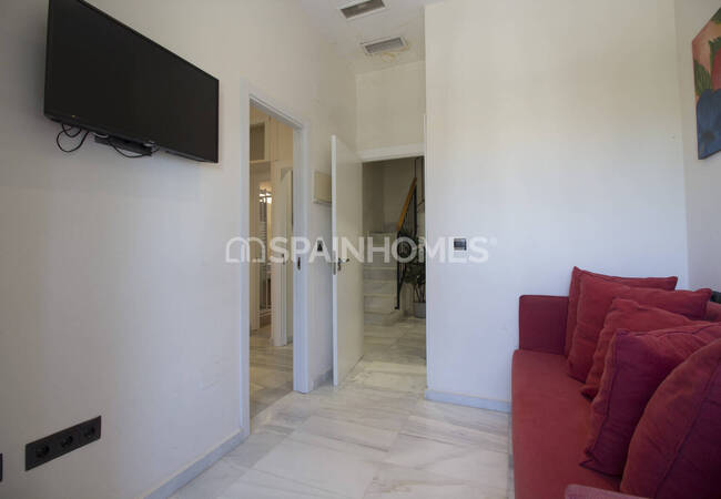 منزل مستقل حديث مكون من 6 غرف نوم مع جاكوزي في بينالمادينا 32