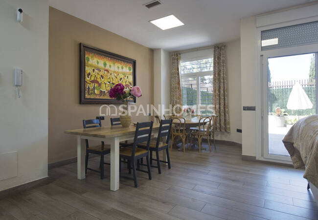 منزل مستقل حديث مكون من 6 غرف نوم مع جاكوزي في بينالمادينا 17