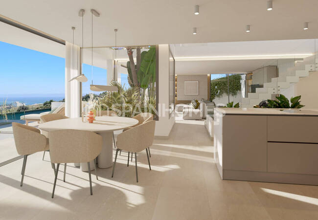 Houses with Sea Views and Outdoor Living in Estepona 13