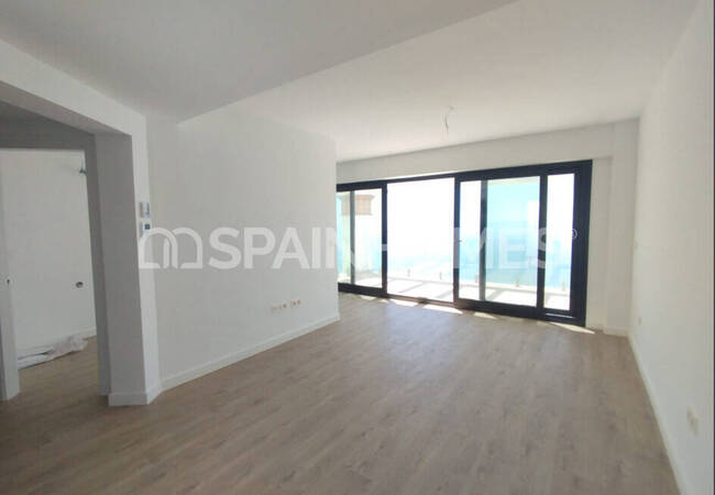 Sea-view Townhouses with Investment Potential in Torros Malaga 8