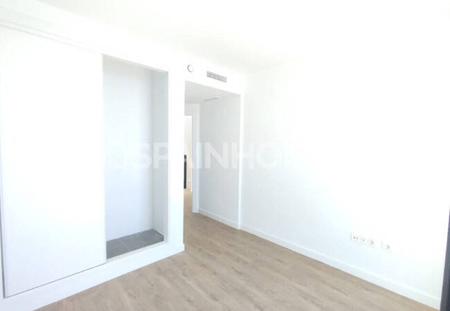 Sea-view Townhouses with Investment Potential in Torros Malaga 20