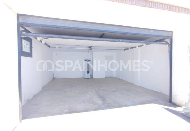 Sea-view Townhouses with Investment Potential in Torros Malaga 23