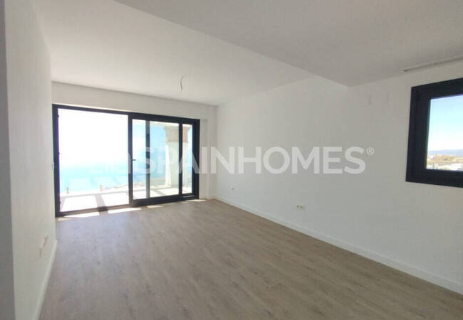 Radhus Med Havsutsikt Och Investeringspotential I Torrox Malaga 9