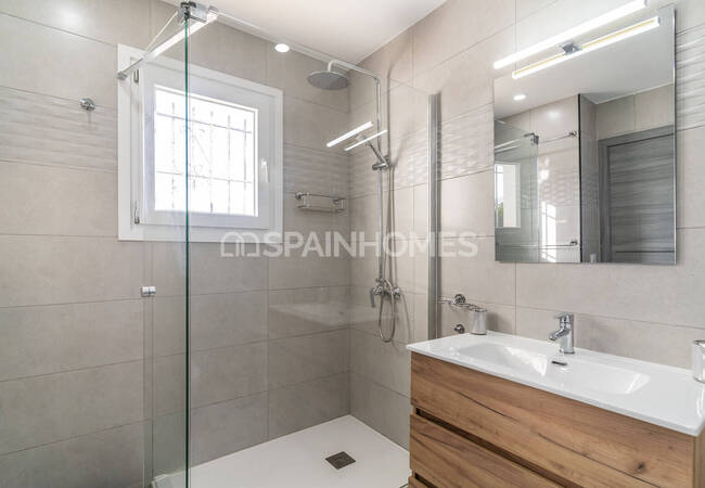 Montealto Benalmadena'da Havuzlu Şık Villa 28