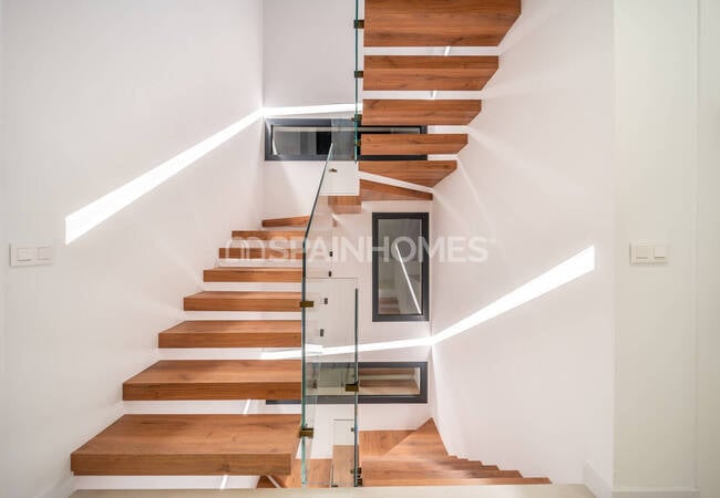 5-bedroom Villa with Pool and Jacuzzi in Benalmádena Málaga 15