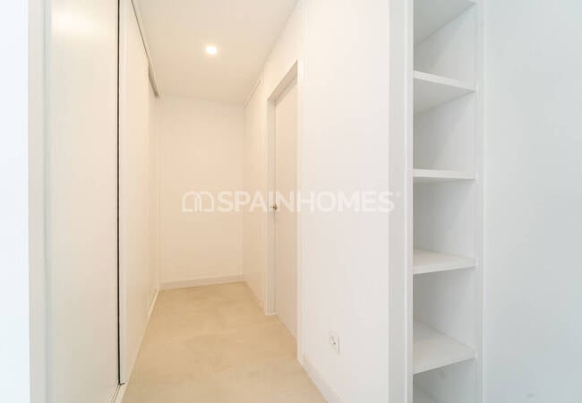 5-bedroom Villa with Pool and Jacuzzi in Benalmádena Málaga 30