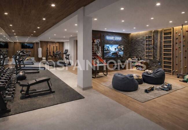 Villa De 5 Dormitorios Con Piscina Y Jacuzzi En Benalmádena 43