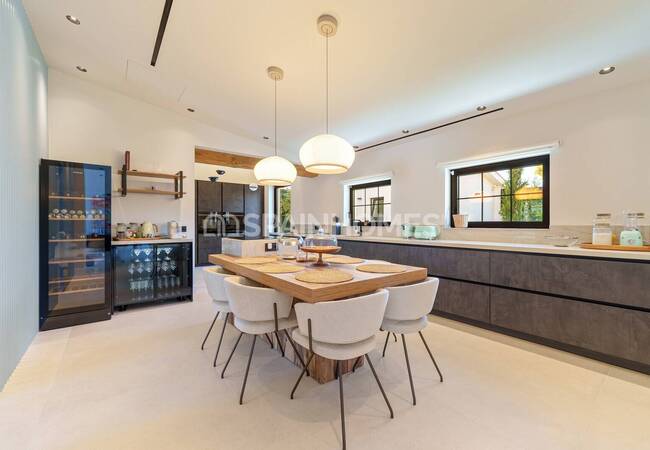 Modern Luxe Huis Met Tuin In Marbella, Málaga 23
