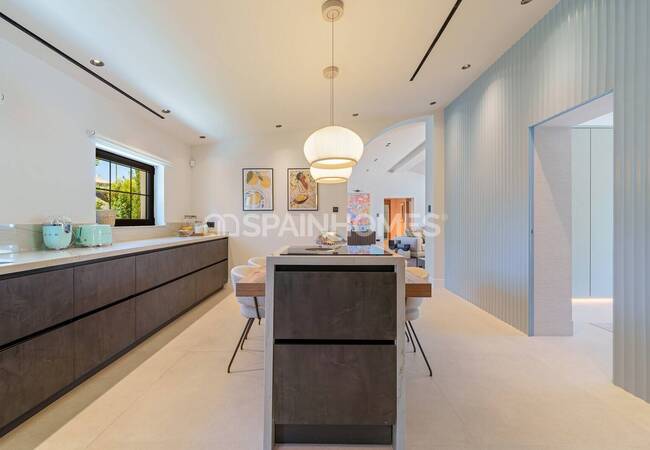 Modern Luxe Huis Met Tuin In Marbella, Málaga 24
