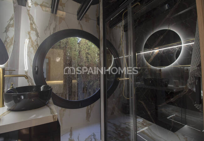 Contemporary House with Pool in Benalmádena 21